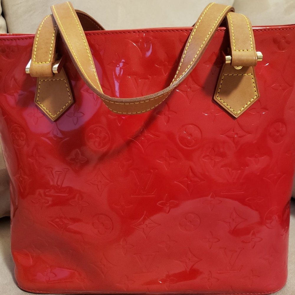 Louis Vuitton Vernis Houston RED